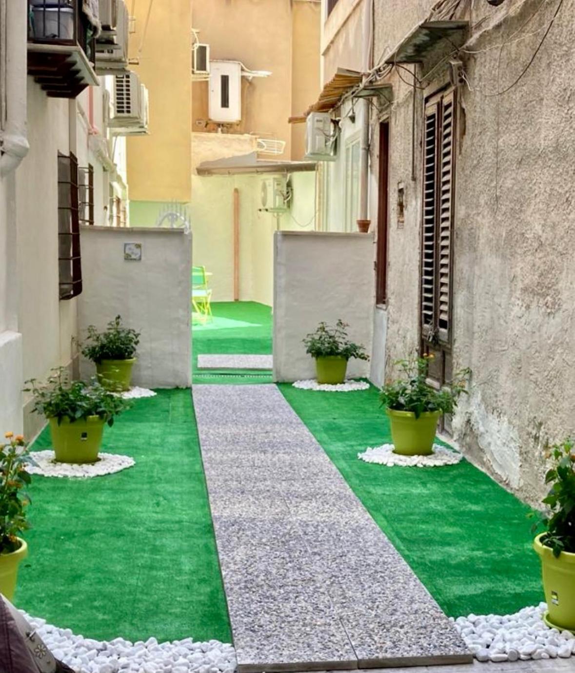 Ballar'Home - Casa Sbriju' Palermo Buitenkant foto